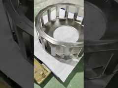 Dienstleistungen im Bereich der Herstellung von Edelstahl