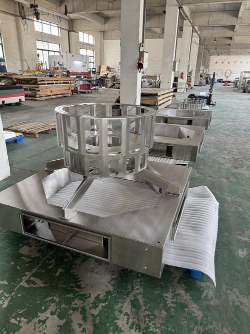 Neueste Unternehmensnachrichten über Branchenaktualisierung zur globalen Edelstahlfertigung – Oktober 2025