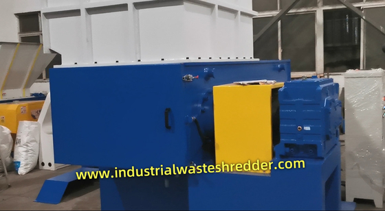 Ein guter Preis. Schrott aus Blasformung Einwellen-Schredder 55KW, hdpe-höhle Kunststoffschredder,maschinelle Zerkleinerung von harten Kunststoffkanten mit CE-Kennzeichnung Online