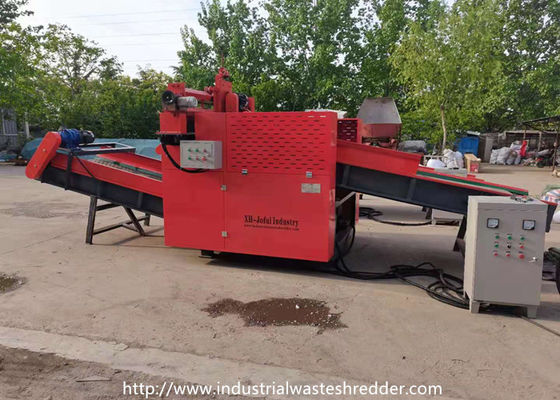 Ein guter Preis. Glasmineralwolle-Decken-Industrieabfall-Reißwolf-Ertrag-Größe 3mm Online